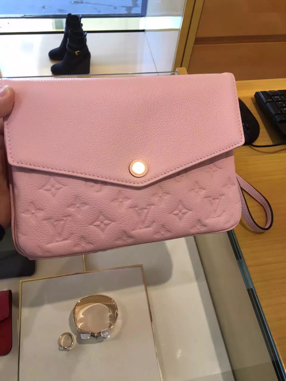 Louis Vuitton Monogram Empreinte Clutch M50506 Rose Ballerine